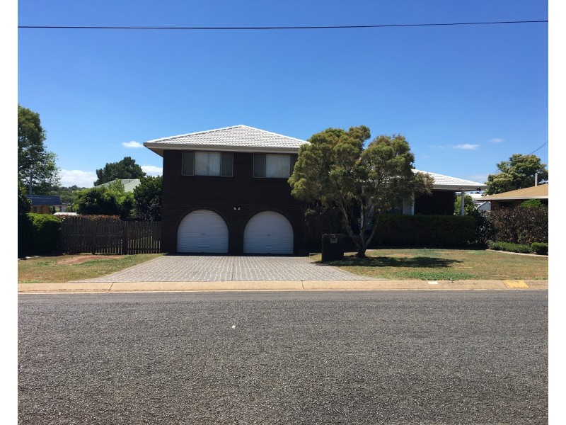 12 Elliott Street, Kearneys Spring QLD 4350