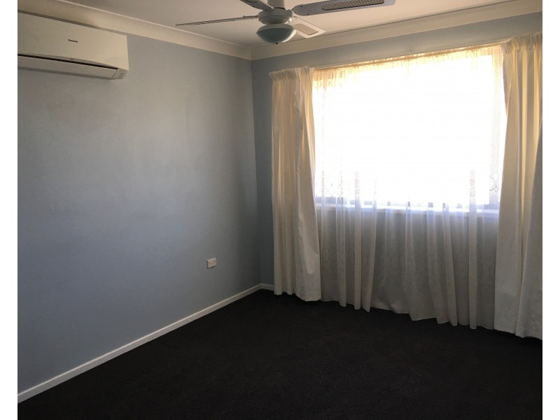 12 Elliott Street, Kearneys Spring QLD 4350