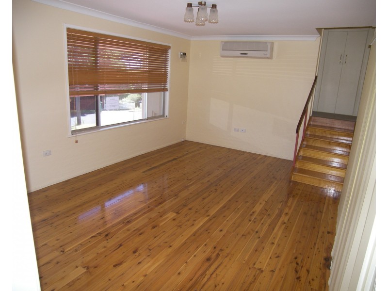 32 Dalgleish Street, South Toowoomba QLD 4350