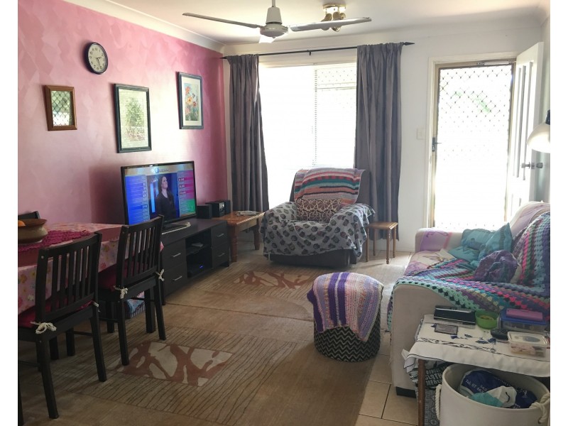 1/277 Mackenzie Street, Centenary Heights QLD 4350