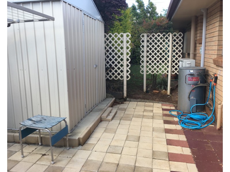 1/277 Mackenzie Street, Centenary Heights QLD 4350