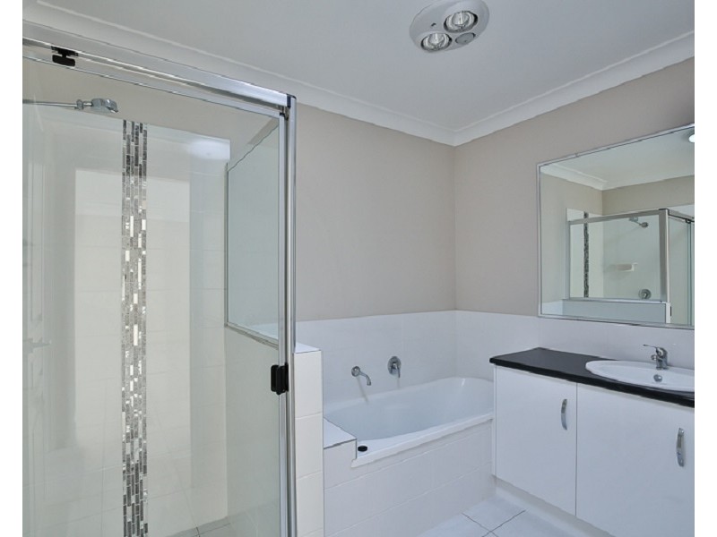 2/47 Trevean Drive, Kleinton QLD 4352