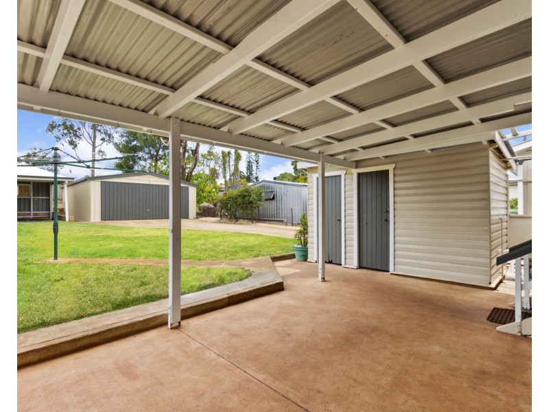 34 Underwood Crescent, Harristown QLD 4350