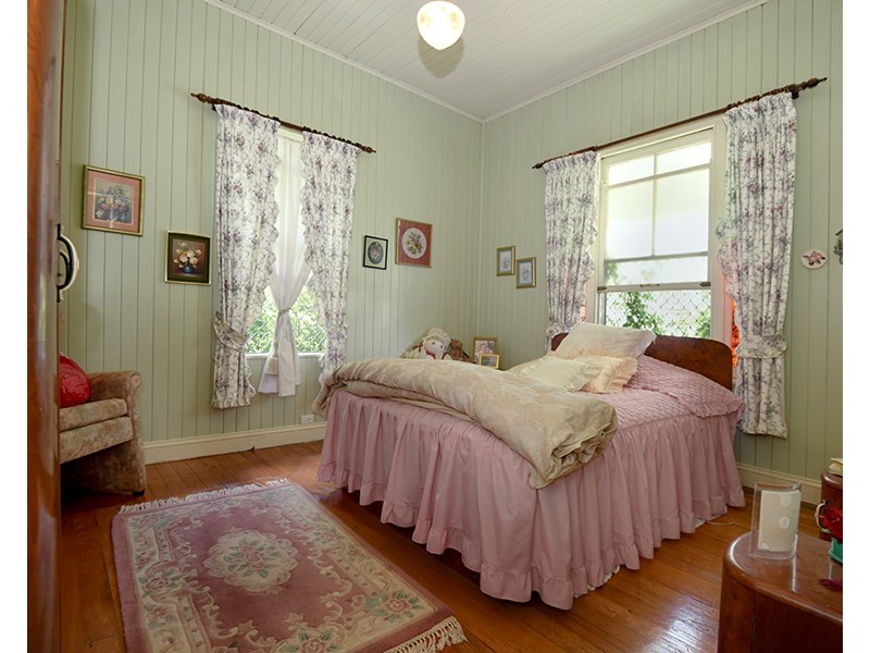 180 Jellicoe Street, Newtown QLD 4350