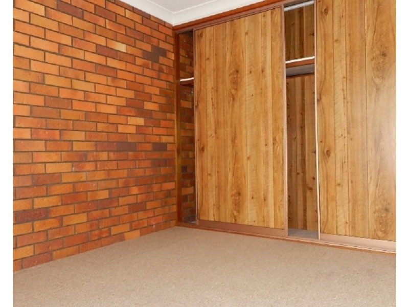 2/5 Riethmuller Street, Kearneys Spring QLD 4350
