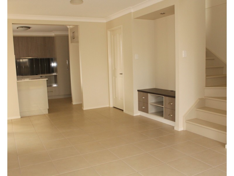 17/373 Greenwattle Street, Wilsonton QLD 4350