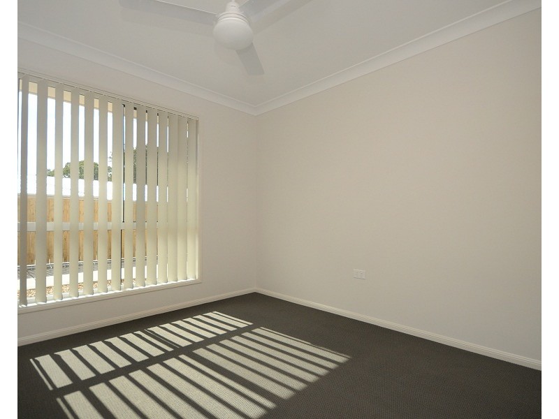 2/10 McDowall Street, Newtown QLD 4350