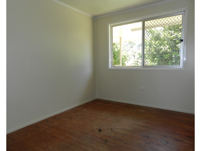 10 Charter Crescent, Rockville QLD 4350