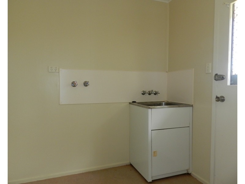 10 Charter Crescent, Rockville QLD 4350