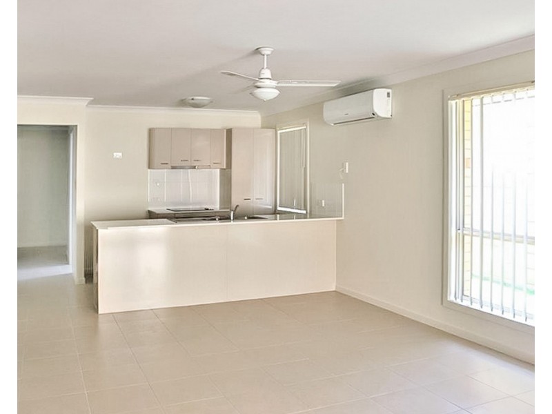 4 Preston Court, Glenvale QLD 4350