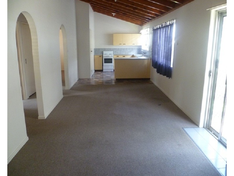 1/241 South Street, South Toowoomba QLD 4350