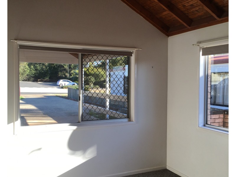 1/241 South Street, South Toowoomba QLD 4350