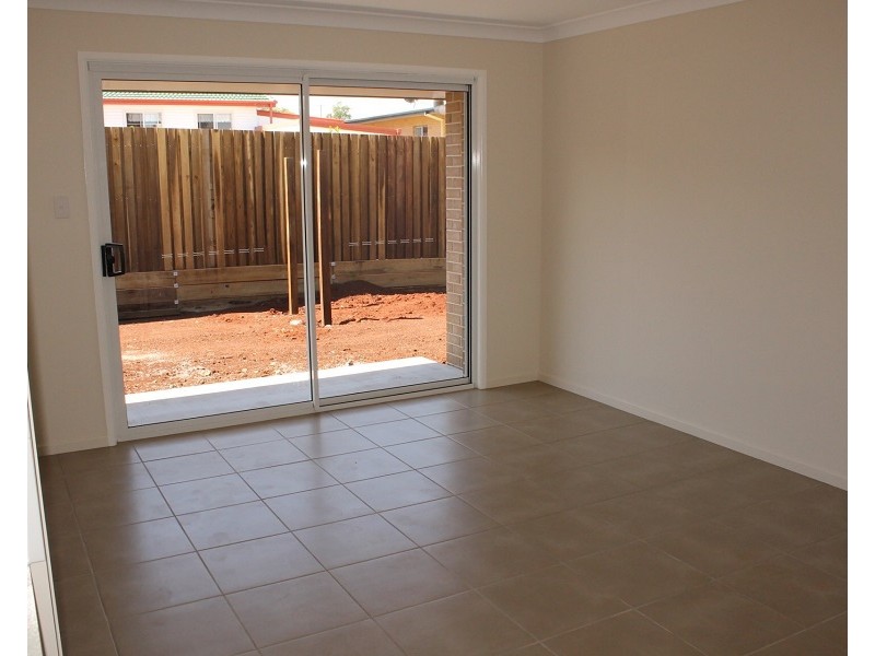 3/1 Lacaze Street, Wilsonton QLD 4350