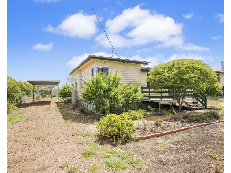 22 Jackson Street, Nobby QLD 4360