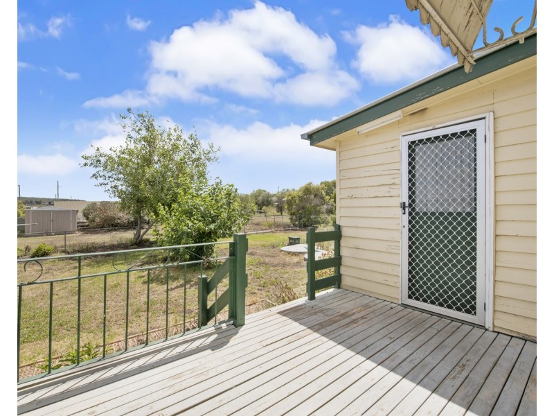 22 Jackson Street, Nobby QLD 4360