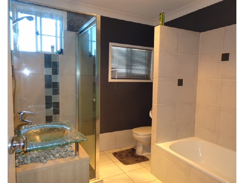 52A Buckland Street, Harristown QLD 4350