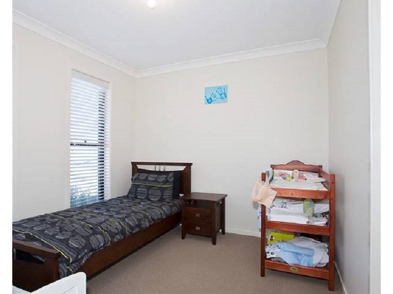 9 Kurrawa Crescent, Glenvale QLD 4350