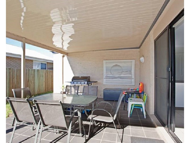 9 Kurrawa Crescent, Glenvale QLD 4350