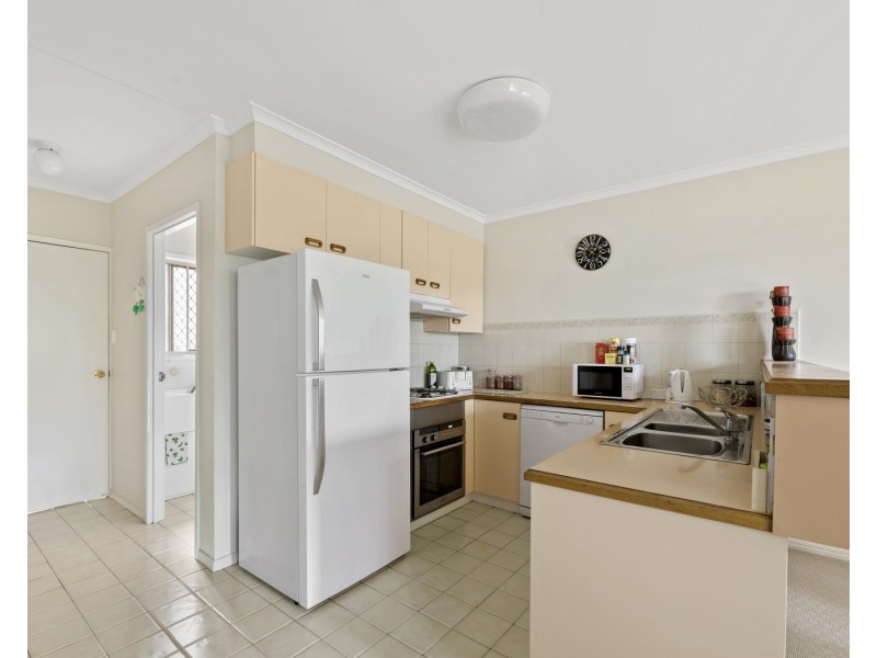 6/247 Herries Street, Newtown QLD 4350