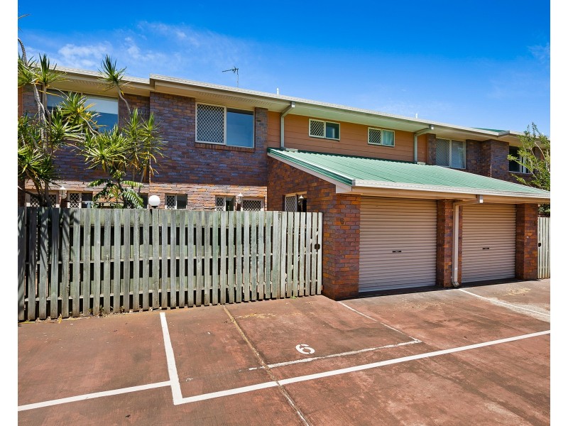 6/247 Herries Street, Newtown QLD 4350