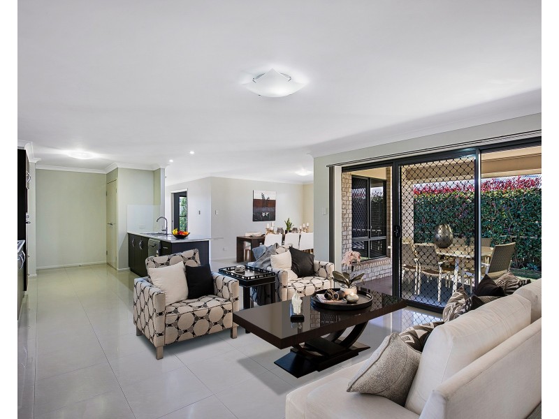 310 Ramsay Street., Middle Ridge QLD 4350