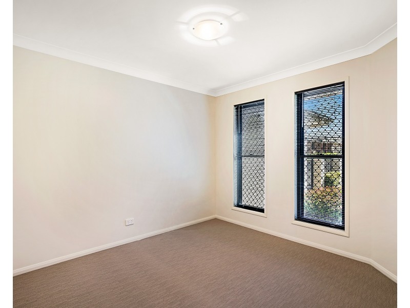 310 Ramsay Street., Middle Ridge QLD 4350