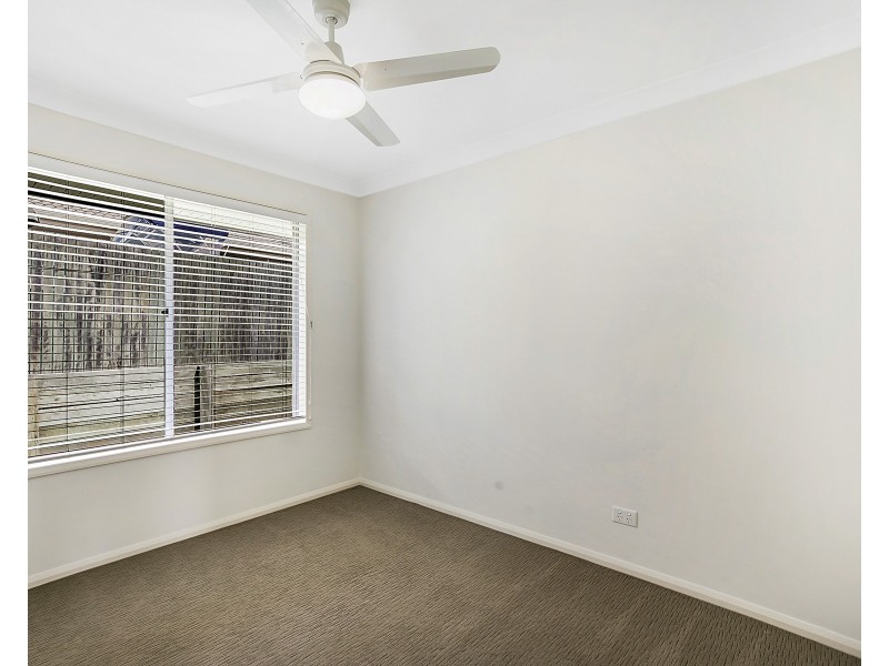 7 Huon Drive, Glenvale QLD 4350