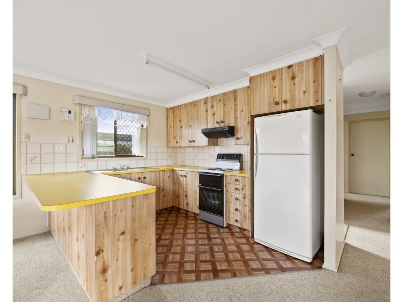 1/12 Riethmuller Street, Kearneys Spring QLD 4350