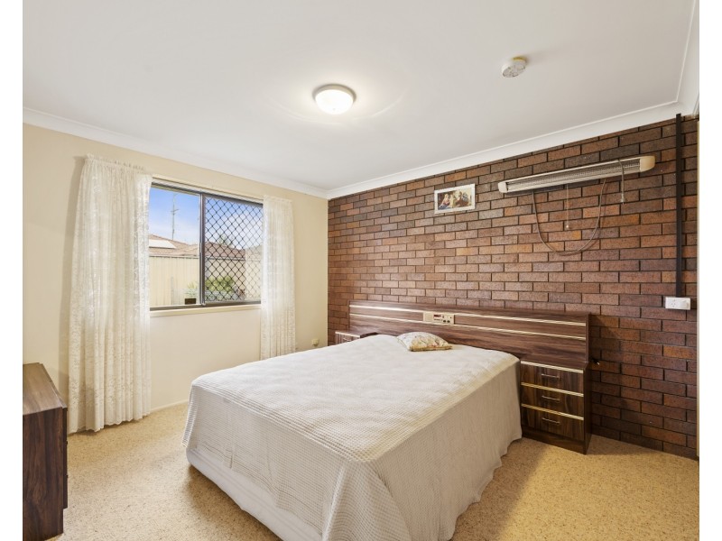 1/12 Riethmuller Street, Kearneys Spring QLD 4350