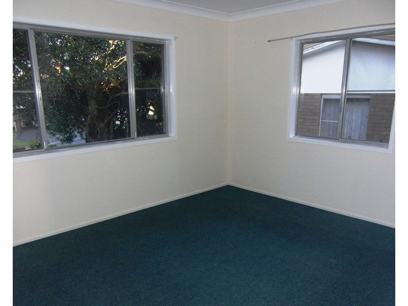 23 Bingara Street, Mount Lofty QLD 4350