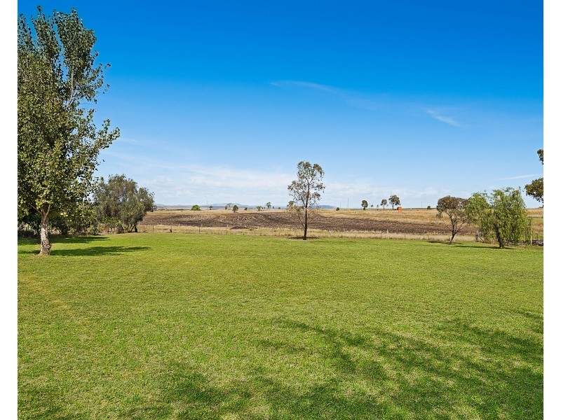 5-7 Bright Street, Wyreema QLD 4352