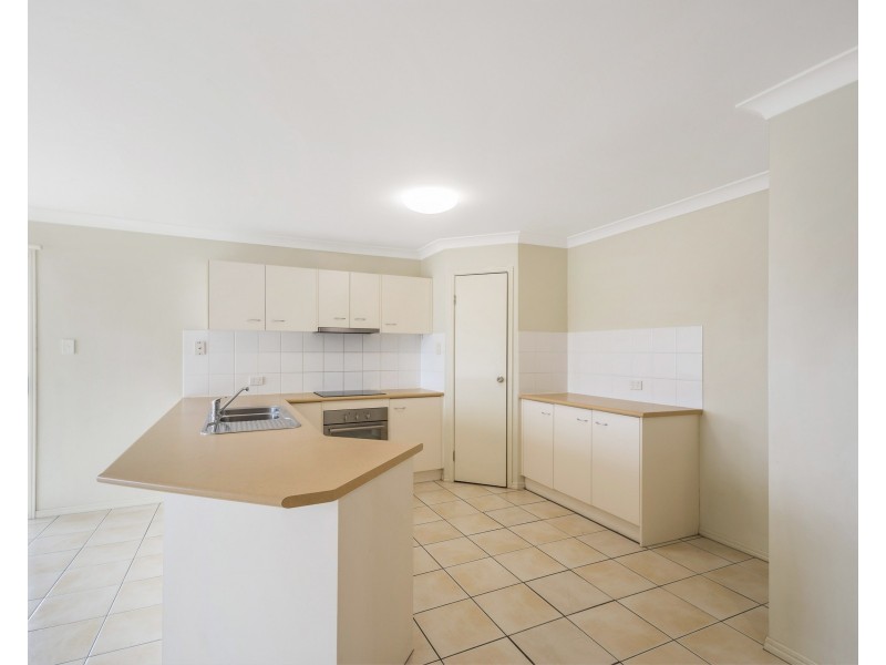 11 Cuttaburra Crescent, Glenvale QLD 4350