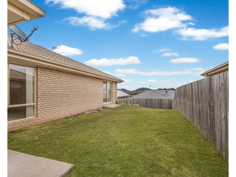 11 Cuttaburra Crescent, Glenvale QLD 4350