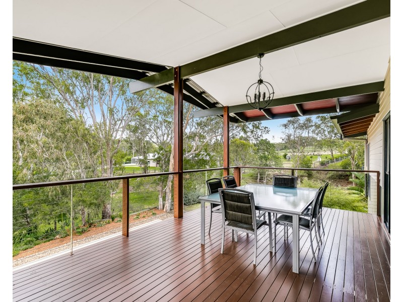 35 Carinya Drive, Hodgson Vale QLD 4352