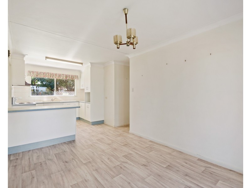 5 Evon Street, Rockville QLD 4350