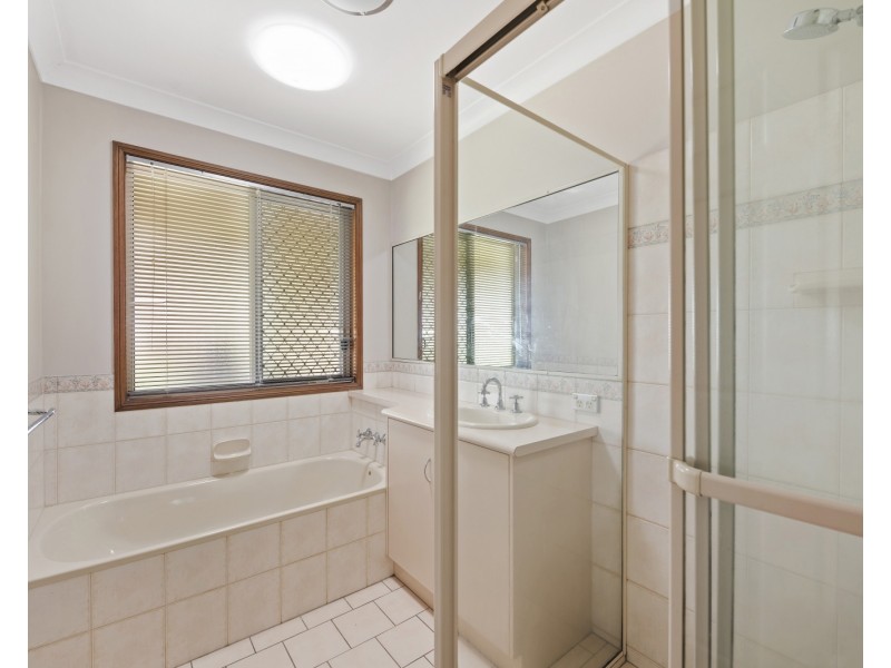 12 Todwana Court, Glenvale QLD 4350