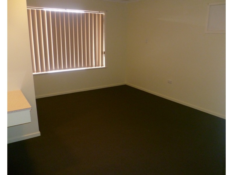 16 Storey Street, Centenary Heights QLD 4350
