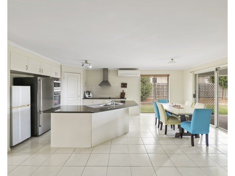 62 Belclaire Drive, Westbrook QLD 4350