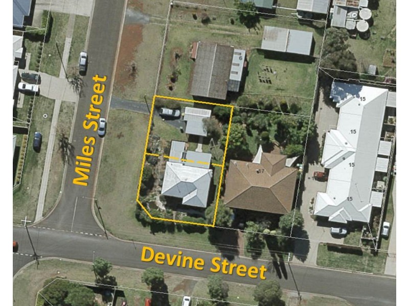 19 Devine Street, Harristown QLD 4350