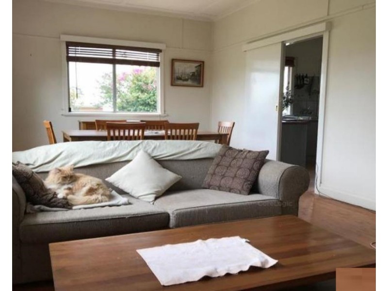 19 Devine Street, Harristown QLD 4350