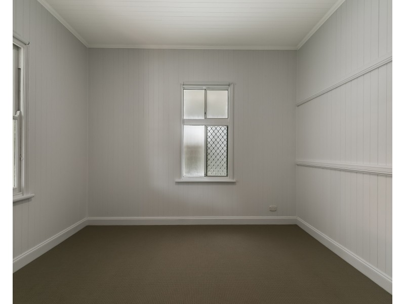 42 Hill Street, Toowoomba QLD 4350