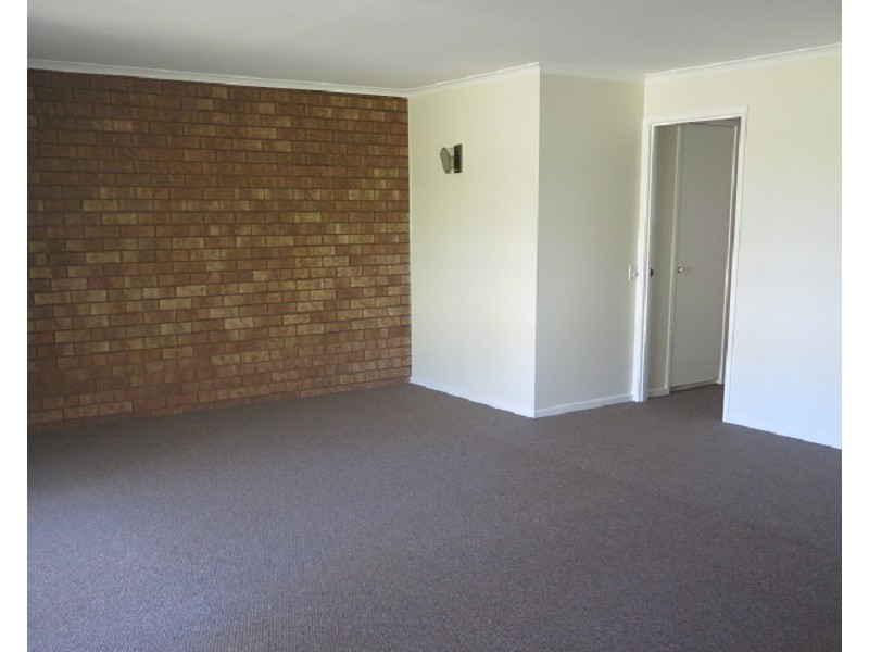 33 Rachel Street, Darling Heights QLD 4350