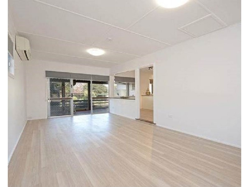 328 Alderley Street, Kearneys Spring QLD 4350