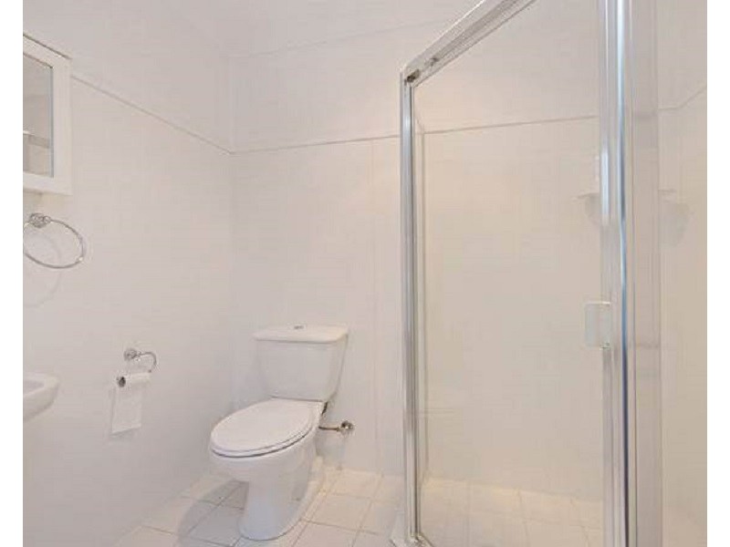 328 Alderley Street, Kearneys Spring QLD 4350