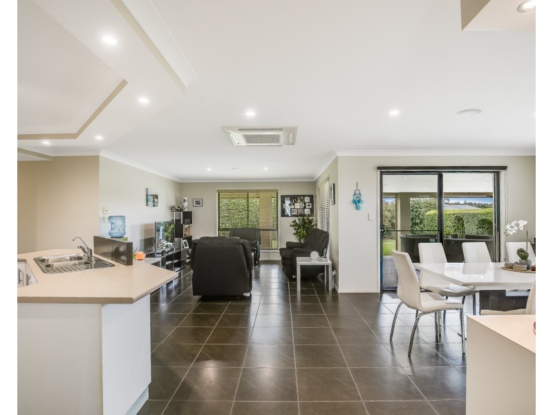 30 Kingfisher Street, Rangeville QLD 4350