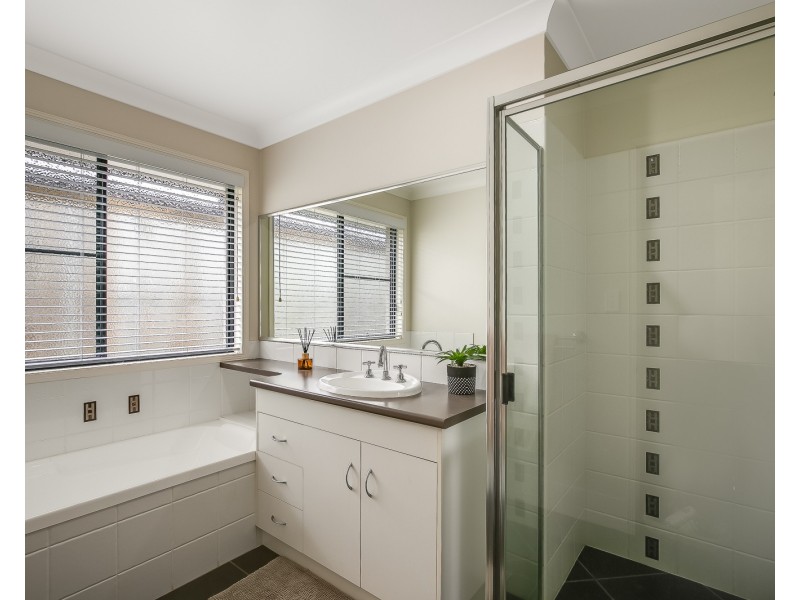 30 Kingfisher Street, Rangeville QLD 4350