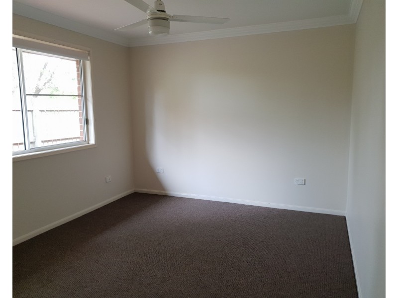 6 Kerry Close, Middle Ridge QLD 4350