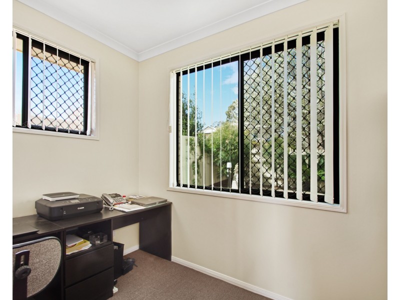 1/11 Samuel Court, Darling Heights QLD 4350