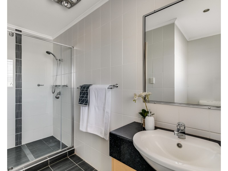 27 Ipswich Street, East Toowoomba QLD 4350