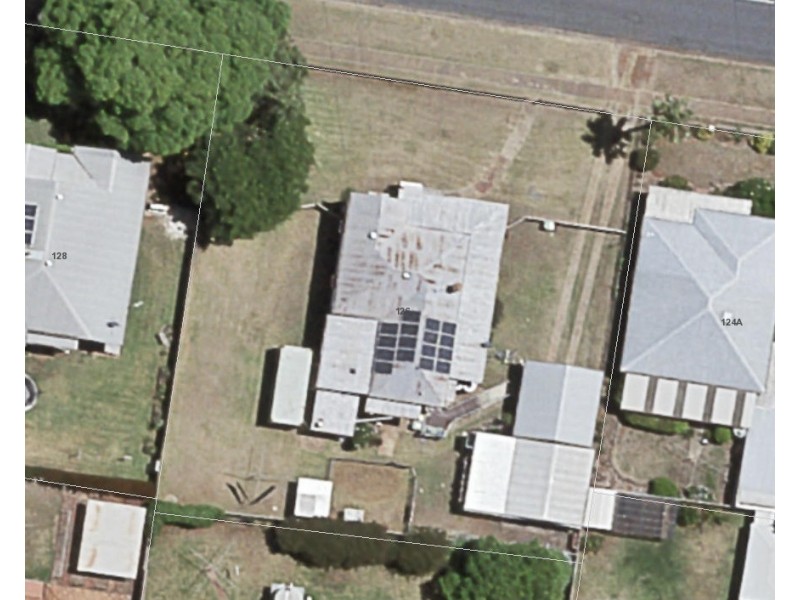 126 Hill Street, Newtown QLD 4350